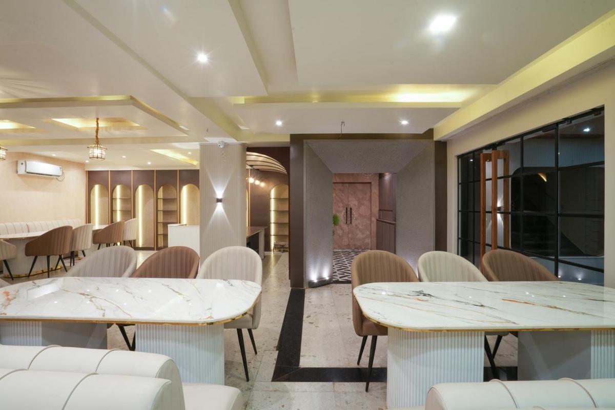 Hotel Square 36 Kota  Zewnętrze zdjęcie