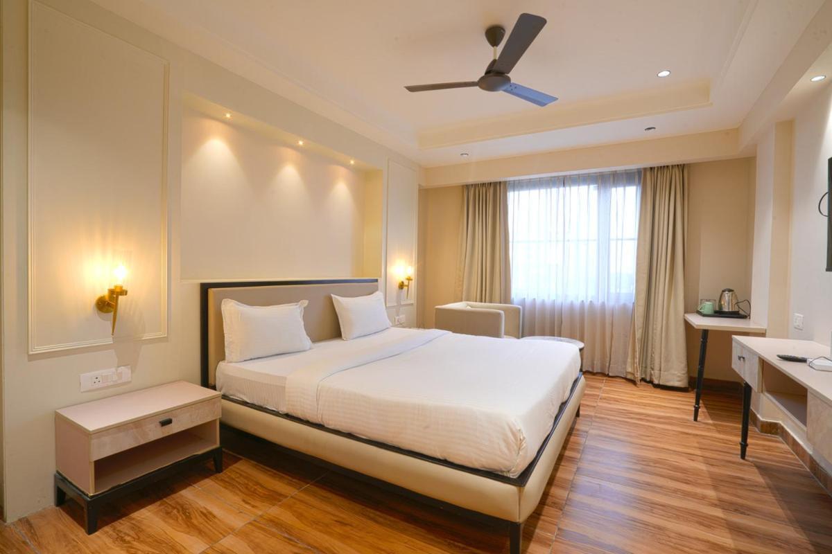 Hotel Square 36 Kota  Zewnętrze zdjęcie