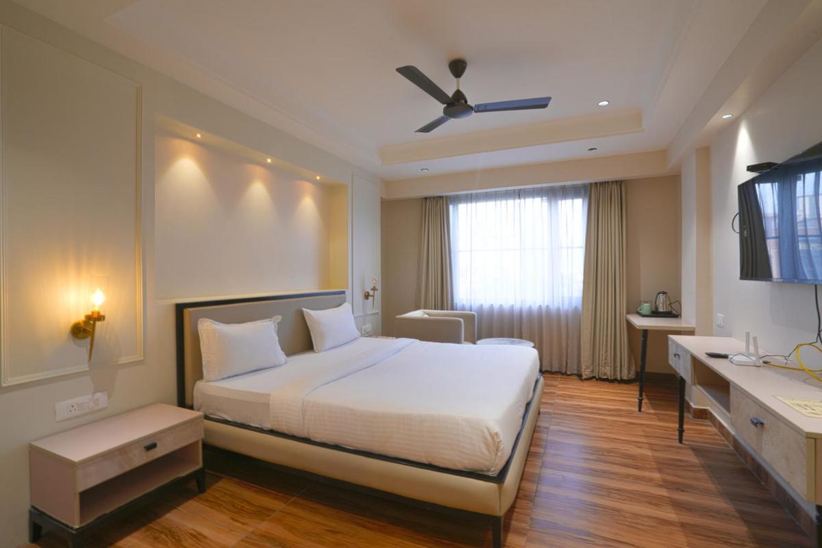 Hotel Square 36 Kota  Zewnętrze zdjęcie