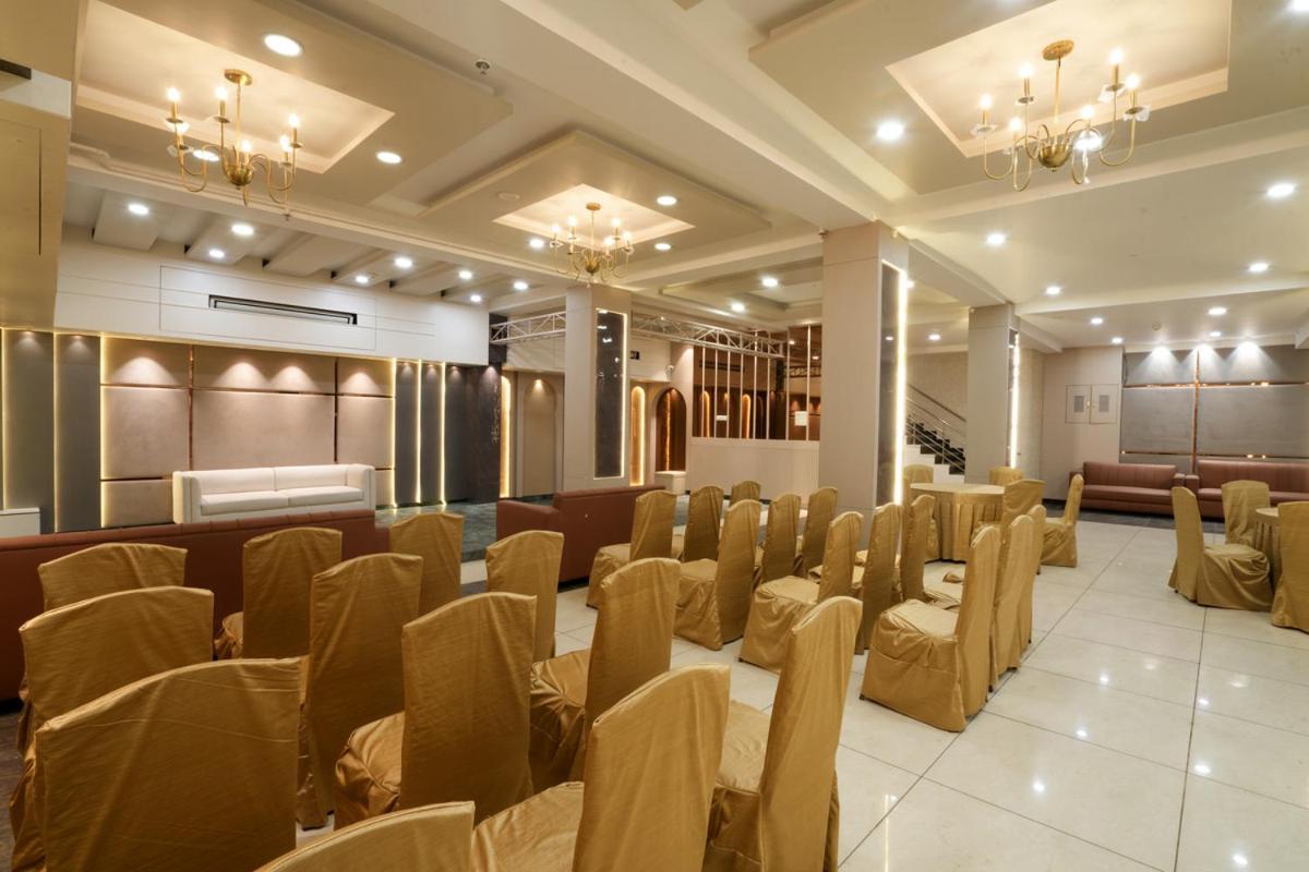 Hotel Square 36 Kota  Zewnętrze zdjęcie