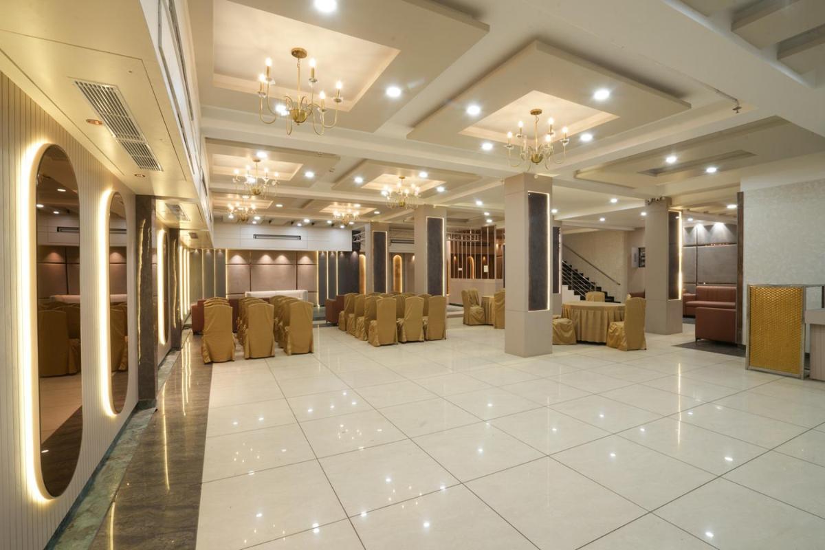 Hotel Square 36 Kota  Zewnętrze zdjęcie