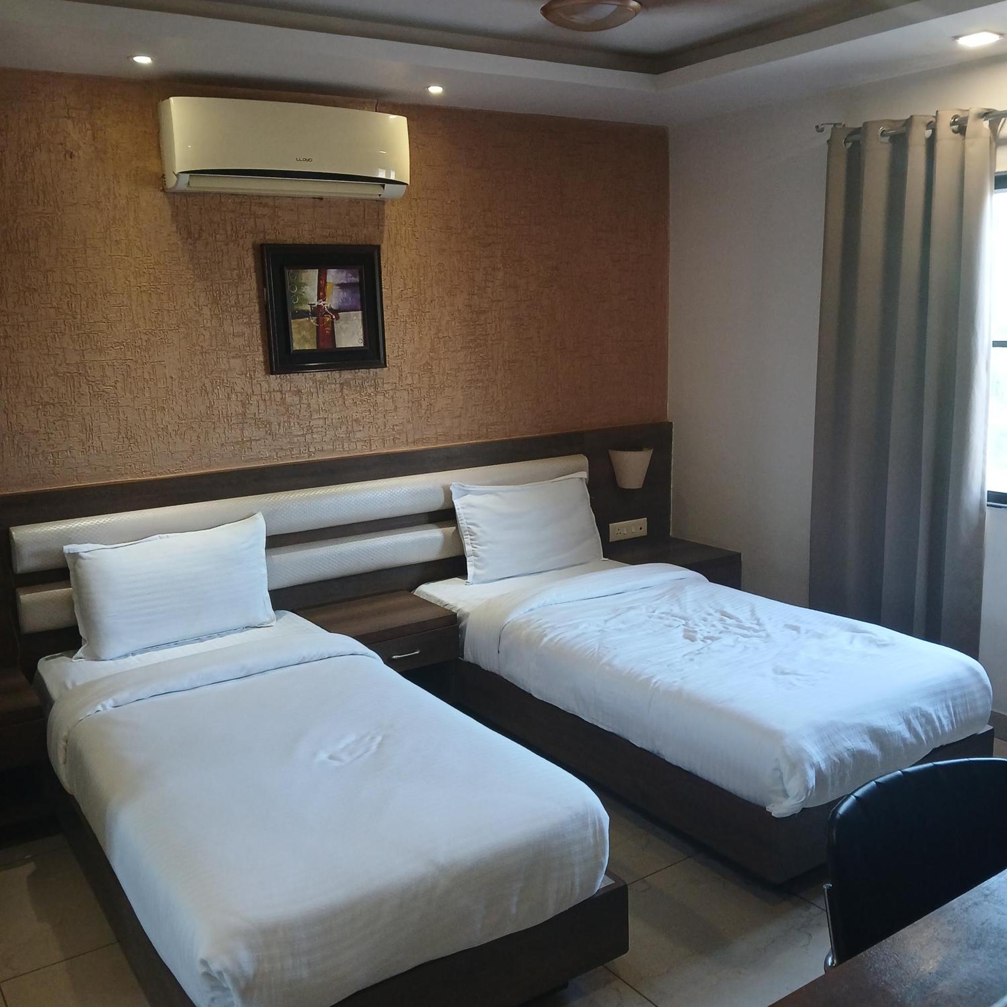 Hotel Square 36 Kota  Zewnętrze zdjęcie
